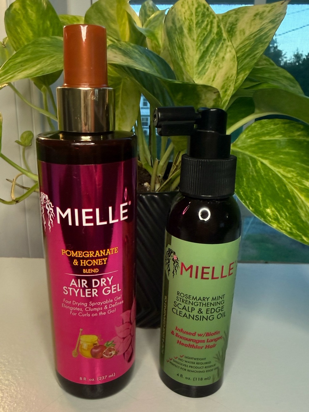 Mielle Pomegranate Honey Air Dry Styler Gel 8oz + Rosemary Mint Scalp Oil 4oz